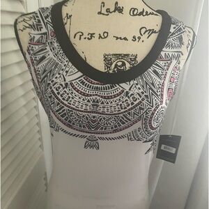 NWT Bolle White /Blk & Pink Accents Tennis/Golf High Performance Top Women’s Med